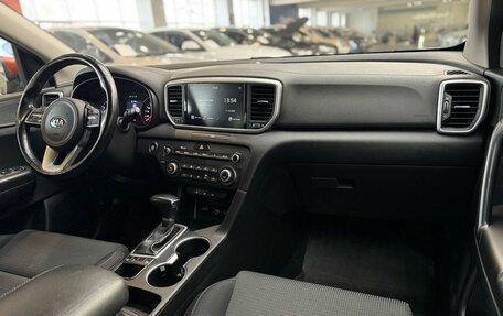 KIA Sportage IV рестайлинг, 2021 год, 2 300 000 рублей, 26 фотография