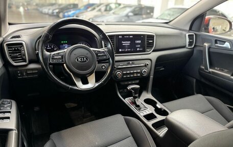 KIA Sportage IV рестайлинг, 2021 год, 2 300 000 рублей, 28 фотография