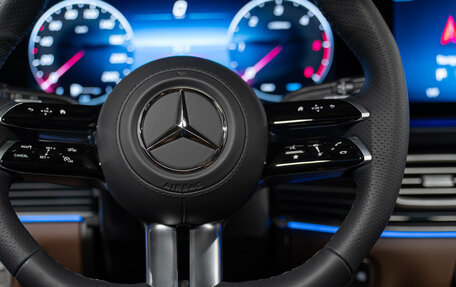 Mercedes-Benz GLS, 2025 год, 18 390 000 рублей, 14 фотография