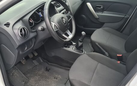 Renault Logan II, 2020 год, 980 000 рублей, 8 фотография