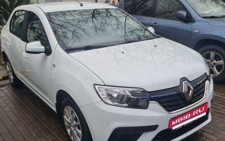 Renault Logan II, 2020 год, 980 000 рублей, 3 фотография