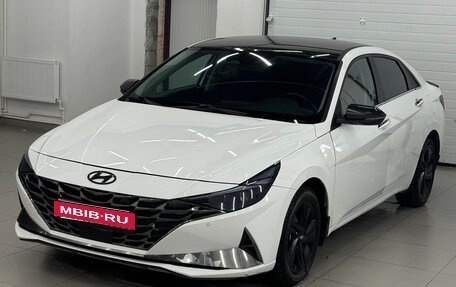 Hyundai Elantra, 2021 год, 1 700 000 рублей, 2 фотография