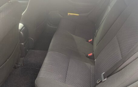 Toyota Avensis III рестайлинг, 2006 год, 750 000 рублей, 9 фотография