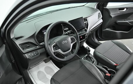 Hyundai Solaris II рестайлинг, 2021 год, 1 495 000 рублей, 8 фотография