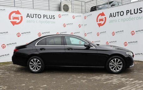 Mercedes-Benz E-Класс, 2020 год, 2 969 000 рублей, 3 фотография