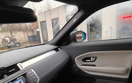 Land Rover Range Rover Evoque II, 2018 год, 2 450 000 рублей, 19 фотография