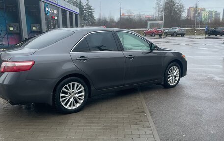 Toyota Camry, 2011 год, 1 250 000 рублей, 4 фотография