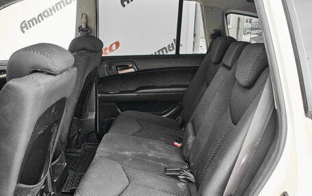 SsangYong Kyron I, 2012 год, 780 000 рублей, 17 фотография