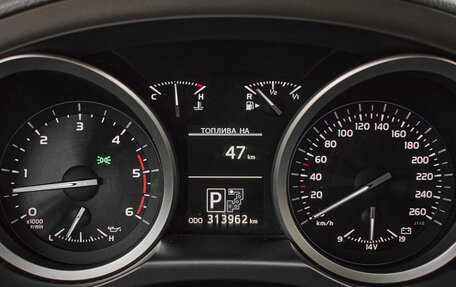 Toyota Land Cruiser 200, 2012 год, 3 171 000 рублей, 15 фотография