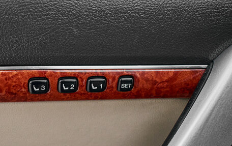 Toyota Land Cruiser 200, 2012 год, 3 171 000 рублей, 21 фотография