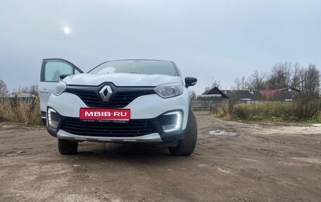 Renault Kaptur I рестайлинг, 2016 год, 1 150 000 рублей, 1 фотография