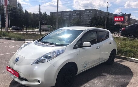 Nissan Leaf I, 2011 год, 670 000 рублей, 1 фотография