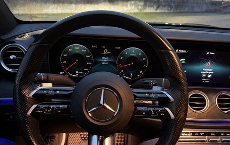 Mercedes-Benz E-Класс, 2021 год, 5 500 000 рублей, 13 фотография