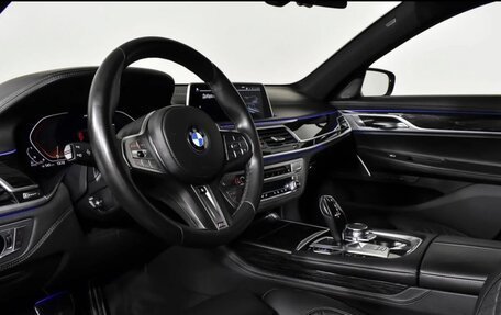 BMW 7 серия, 2019 год, 5 550 000 рублей, 3 фотография