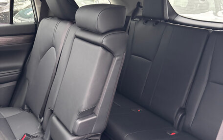 Toyota Highlander, 2025 год, 5 750 000 рублей, 16 фотография