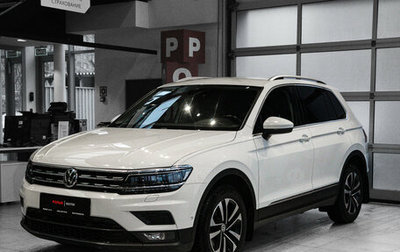Volkswagen Tiguan II, 2019 год, 2 355 000 рублей, 1 фотография