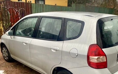 Honda Jazz I рестайлинг, 2006 год, 600 000 рублей, 3 фотография