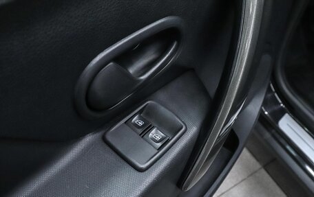 Renault Logan II, 2019 год, 999 000 рублей, 8 фотография