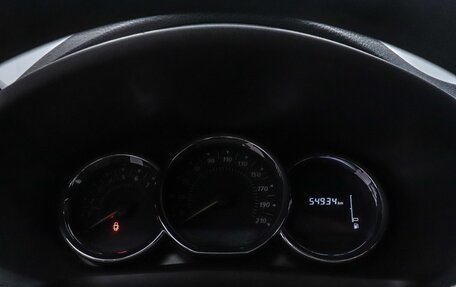 Renault Logan II, 2019 год, 999 000 рублей, 12 фотография