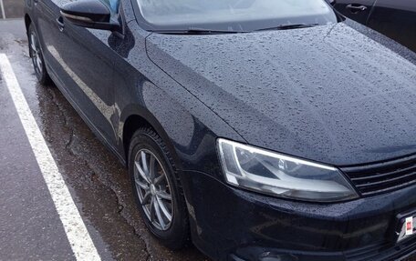 Volkswagen Jetta VI, 2014 год, 950 000 рублей, 2 фотография