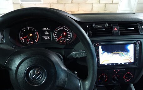 Volkswagen Jetta VI, 2014 год, 950 000 рублей, 7 фотография