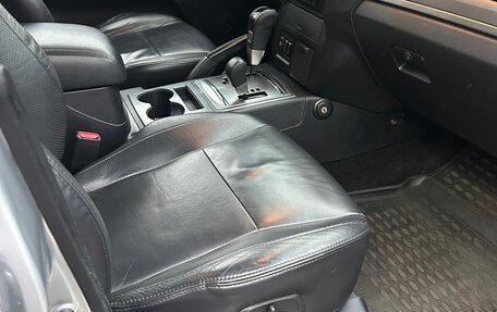 Mitsubishi Pajero IV, 2011 год, 2 200 000 рублей, 24 фотография