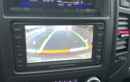 Mitsubishi Pajero IV, 2011 год, 2 200 000 рублей, 19 фотография