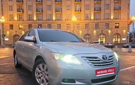 Toyota Camry, 2006 год, 900 000 рублей, 1 фотография