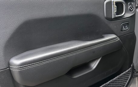 Jeep Wrangler, 2022 год, 5 500 000 рублей, 17 фотография