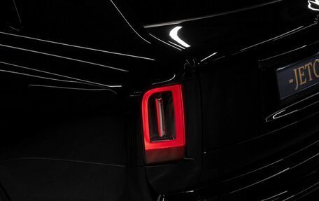 Rolls-Royce Cullinan, 2025 год, 79 000 000 рублей, 8 фотография