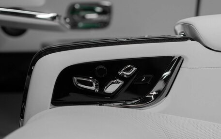 Rolls-Royce Cullinan, 2025 год, 79 000 000 рублей, 29 фотография