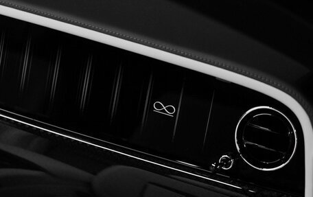 Rolls-Royce Cullinan, 2025 год, 79 000 000 рублей, 24 фотография