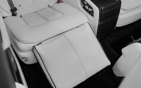 Rolls-Royce Cullinan, 2025 год, 79 000 000 рублей, 33 фотография