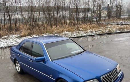 Mercedes-Benz C-Класс, 1993 год, 370 000 рублей, 3 фотография