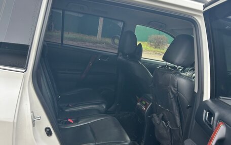 Toyota Highlander III, 2012 год, 1 450 000 рублей, 8 фотография