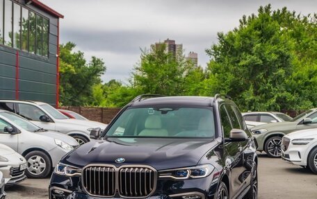 BMW X7, 2021 год, 11 000 000 рублей, 8 фотография