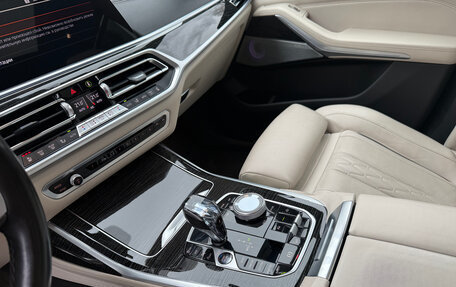 BMW X7, 2021 год, 11 000 000 рублей, 14 фотография