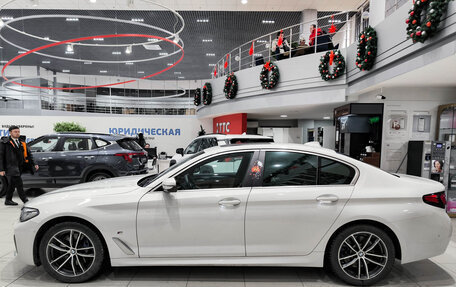 BMW 5 серия, 2022 год, 4 985 000 рублей, 8 фотография