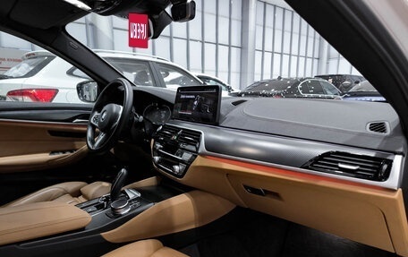 BMW 5 серия, 2022 год, 4 985 000 рублей, 11 фотография