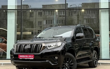 Toyota Land Cruiser Prado 150 рестайлинг 2, 2022 год, 6 100 000 рублей, 1 фотография