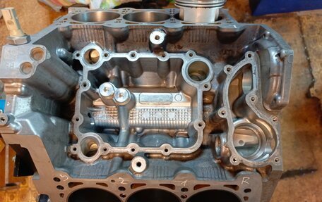 Audi A8, 2012 год, 1 950 000 рублей, 22 фотография