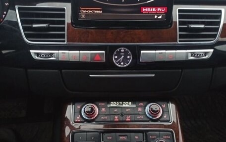 Audi A8, 2012 год, 1 950 000 рублей, 11 фотография