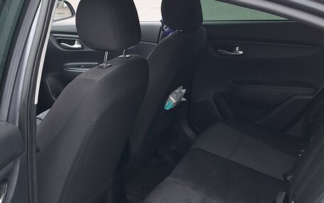 KIA Rio IV, 2020 год, 1 620 000 рублей, 6 фотография