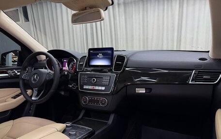 Mercedes-Benz GLS, 2017 год, 4 199 900 рублей, 18 фотография