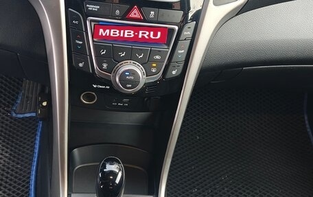 Hyundai i30 II рестайлинг, 2015 год, 1 350 000 рублей, 11 фотография