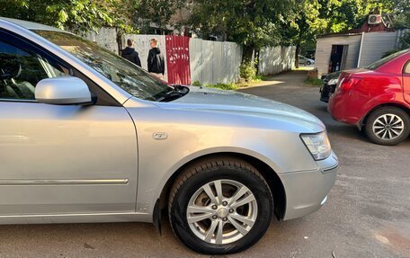 Hyundai Sonata VI, 2009 год, 590 000 рублей, 3 фотография