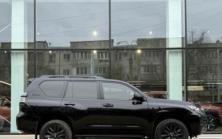 Toyota Land Cruiser Prado 150 рестайлинг 2, 2022 год, 6 100 000 рублей, 4 фотография