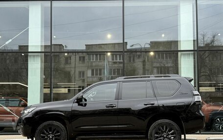 Toyota Land Cruiser Prado 150 рестайлинг 2, 2022 год, 6 100 000 рублей, 8 фотография