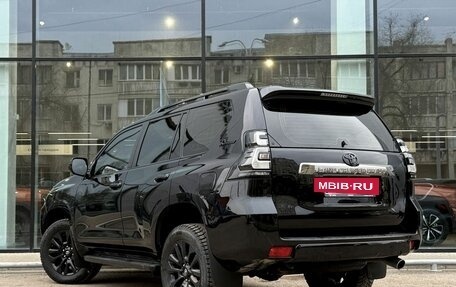 Toyota Land Cruiser Prado 150 рестайлинг 2, 2022 год, 6 100 000 рублей, 7 фотография