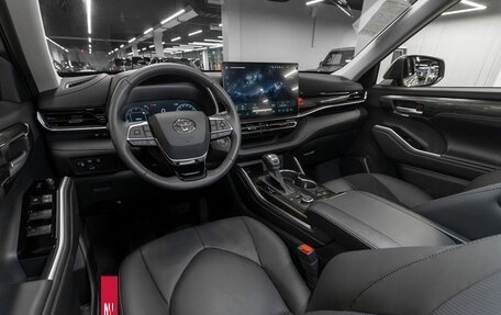 Toyota Highlander, 2025 год, 6 100 000 рублей, 7 фотография